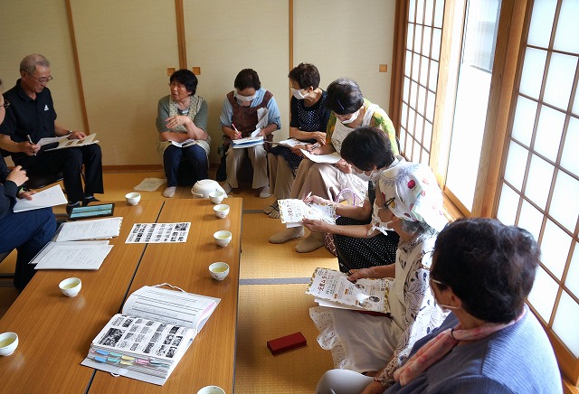 写真　打合せ